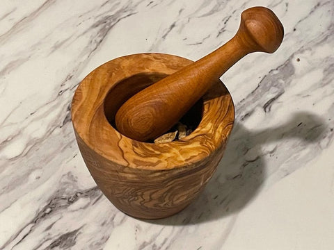 olive Wood Mortar and Pestle with Smooth Structure, Natural wood Grain